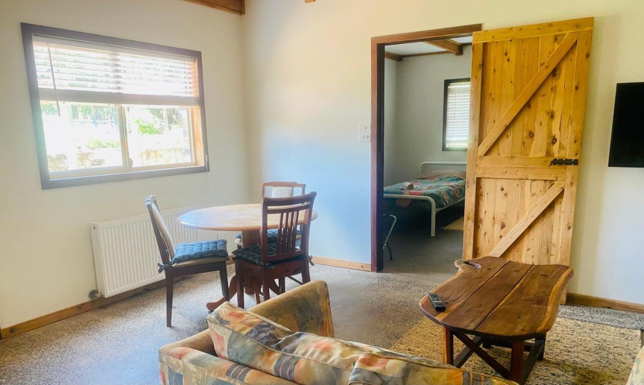 Pilliga Pottery Creative Farmstay Coonabarabran Esterno foto